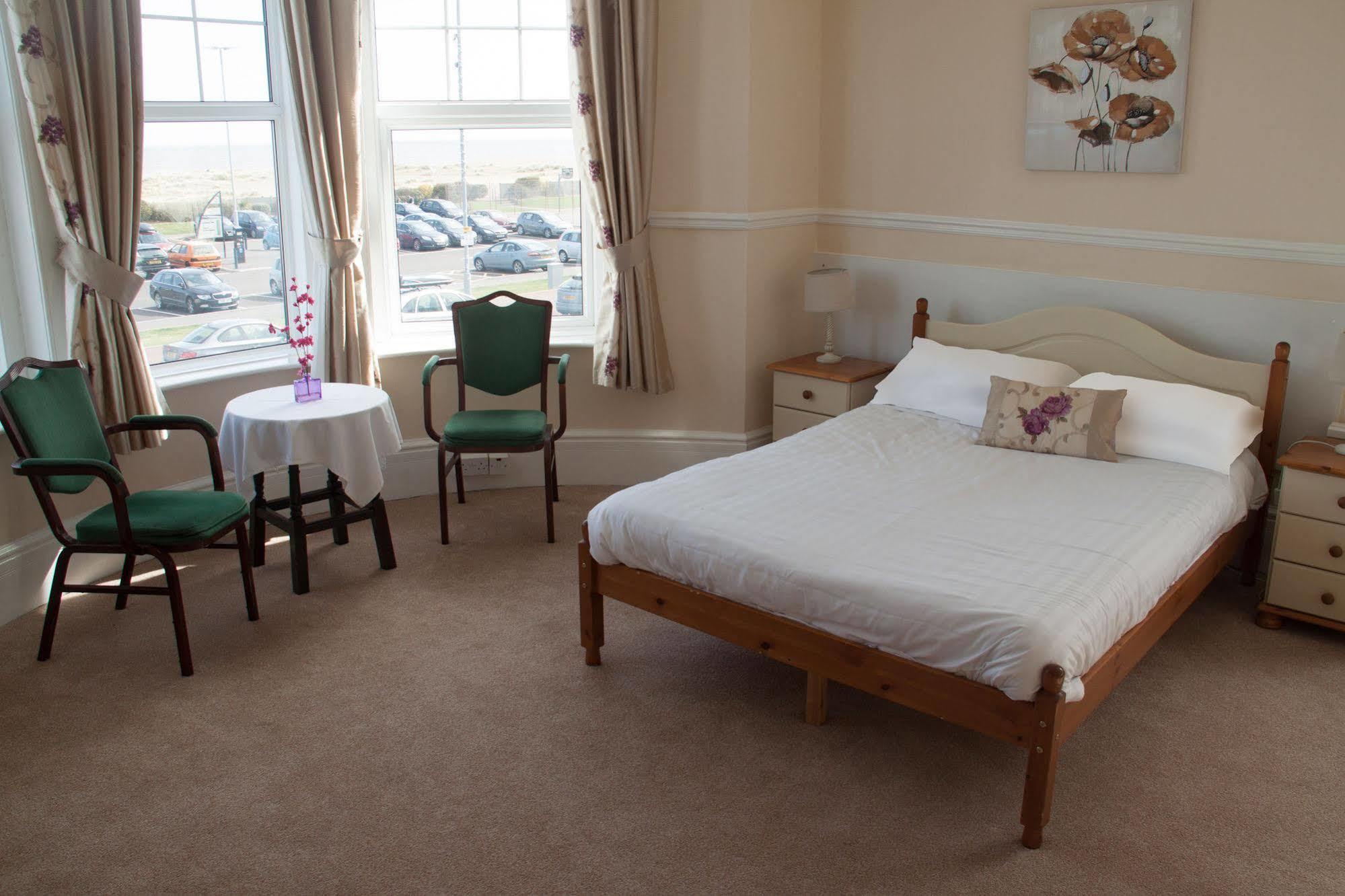 Bed and Breakfast The Majestic Great Yarmouth Exterior foto